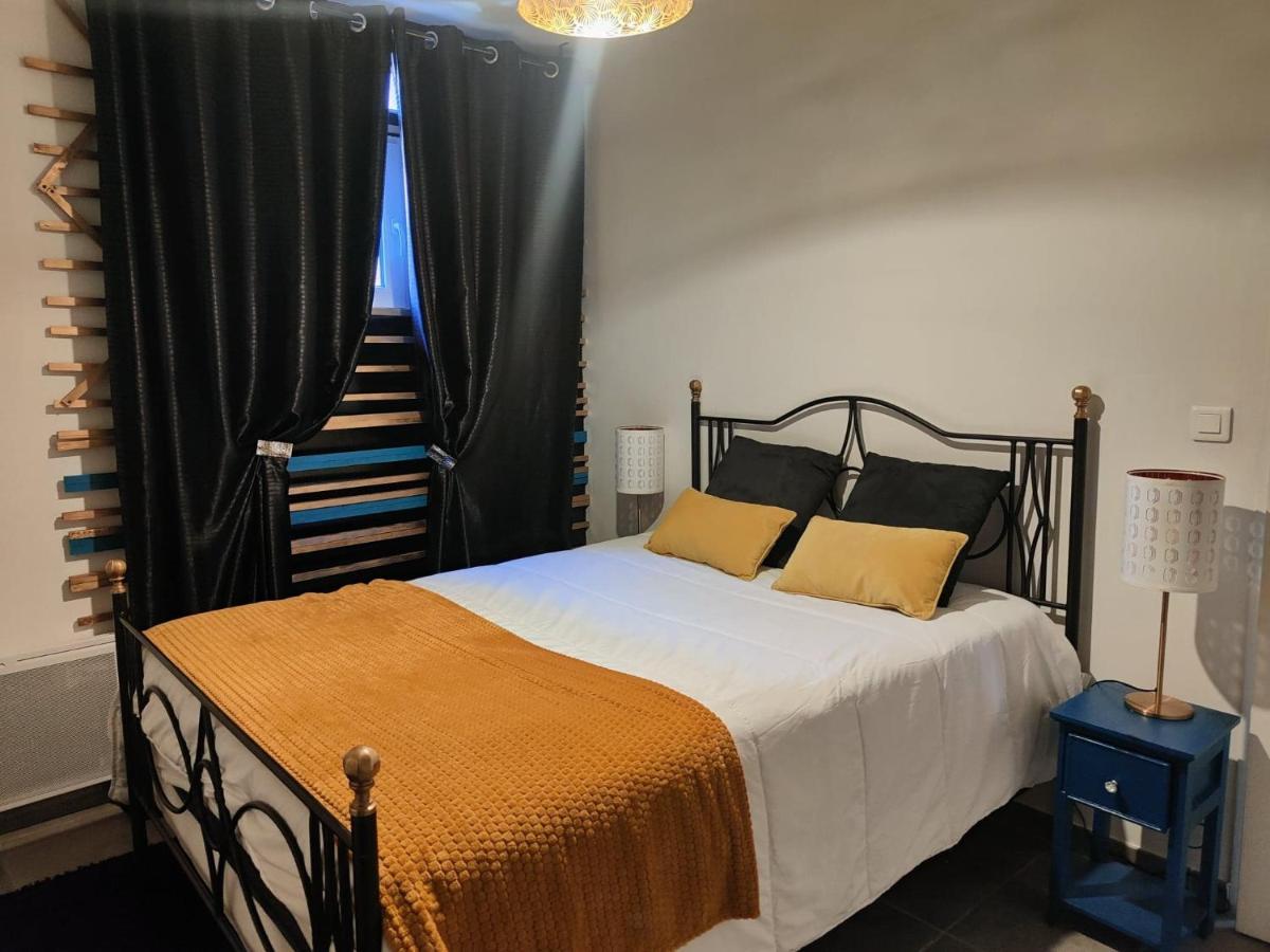 L'Empire D'Essences Appartement Valréas 외부 사진