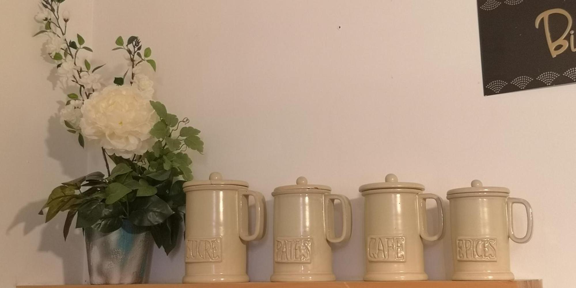 L'Empire D'Essences Appartement Valréas 외부 사진